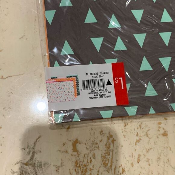 Dollar spot binder, inserts plus folders - Picture 11 of 12